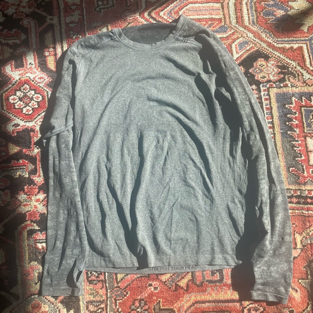 Lululemon Men’s Gray Metal Vent Tech Long Sleeve
